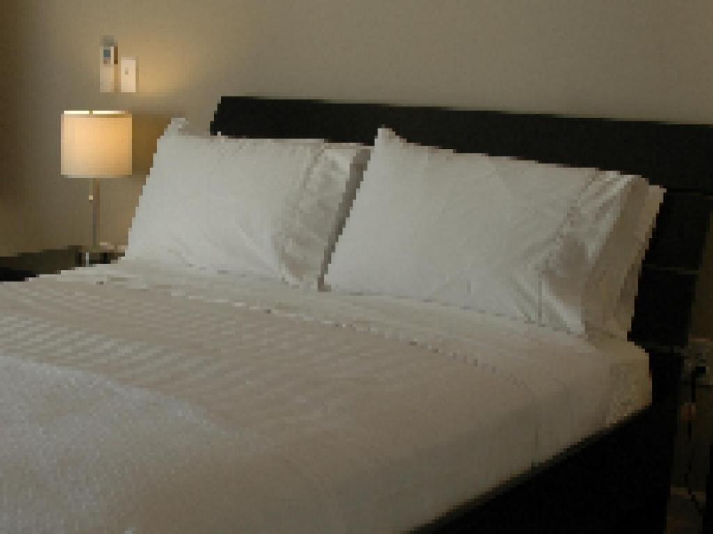 Haven Point Inn Rock Hall Extérieur photo